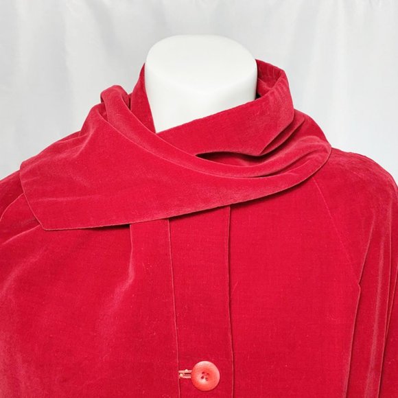 VINTAGE 1930'S Handmaid's Tale Holiday Velvet Maxi Coat w/ built in scarf - Picture 4 of 8